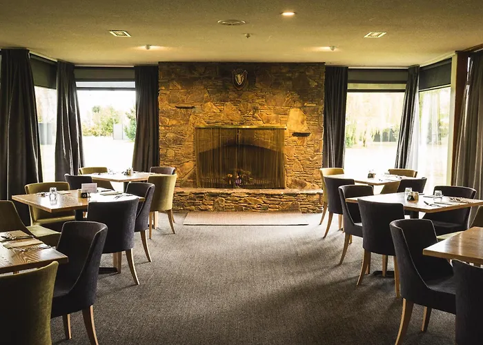 Distinction Mackenzie Country Hotel